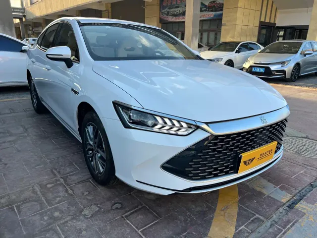 BYD Qin PLUS — Фото автомобиля 3