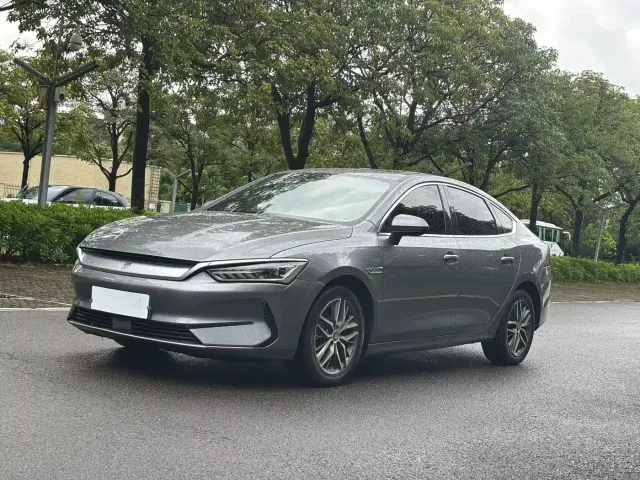 Фотография автомобиля — BYD Qin PLUS