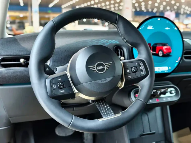 MINI Hatch — Фото автомобиля 7