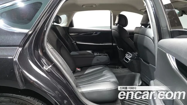 Genesis G80 Бензин 2.5 турбо 2WD — Фото автомобиля 11