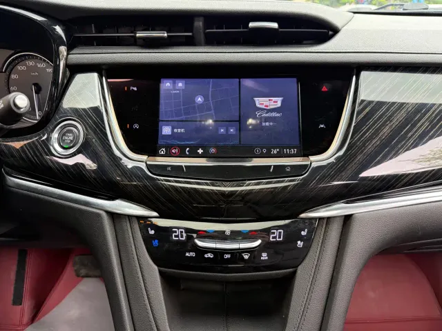 Cadillac XT6 — Фото автомобиля 20