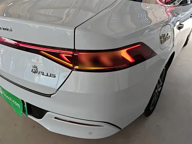 BYD Qin PLUS — Фото автомобиля 7