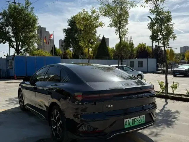BYD Han — Фото автомобиля 9
