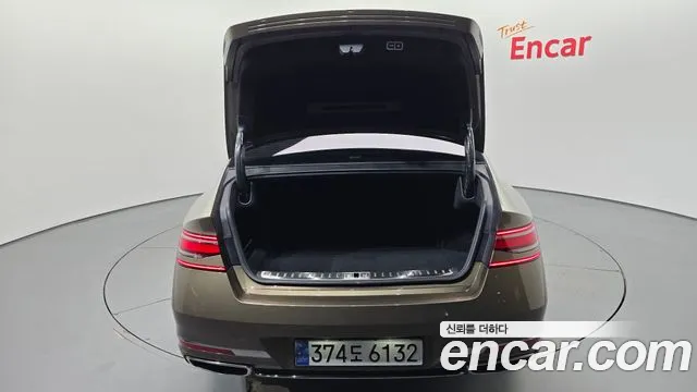 Genesis G90 RS4 — Фото автомобиля 24