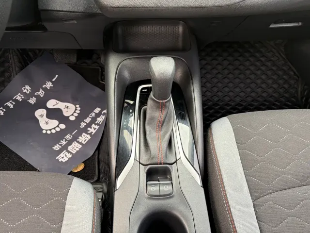 Toyota Corolla — Фото автомобиля 12