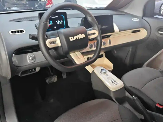 Changan Lumin — Фото автомобиля 12