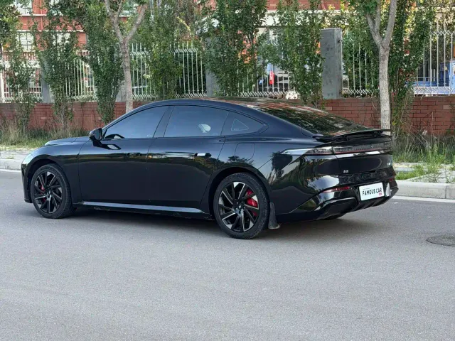 Dongfeng eπ 007 — Фото автомобиля 6