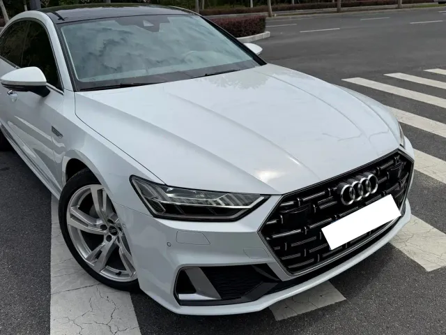 Audi A7L — Фото автомобиля 19