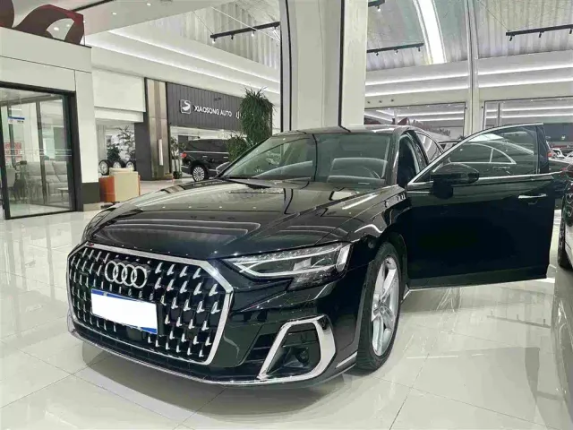 Audi A8 — Фото автомобиля 5