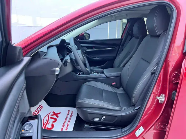 Mazda Axela — Фото автомобиля 7