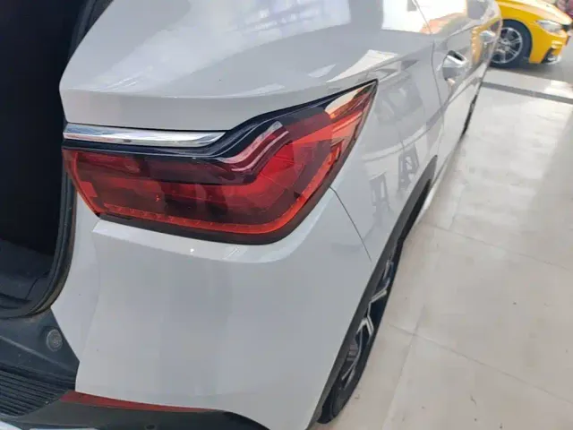 BYD Yuan PLUS — Фото автомобиля 7