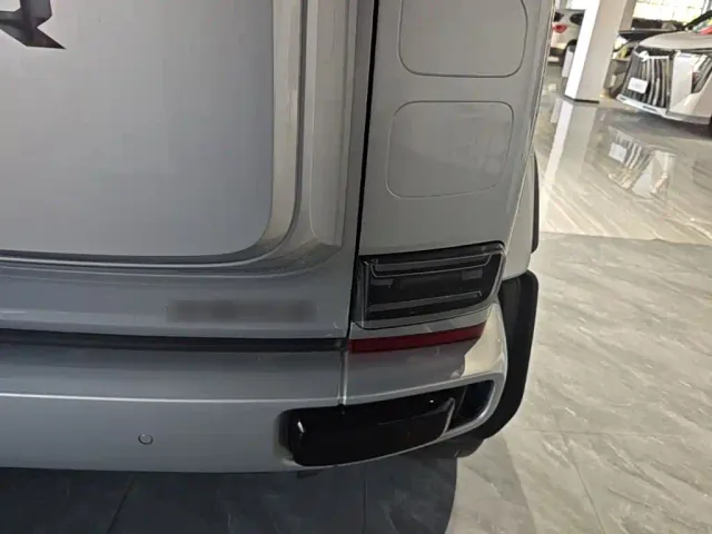 iCAR V23 — Фото автомобиля 7