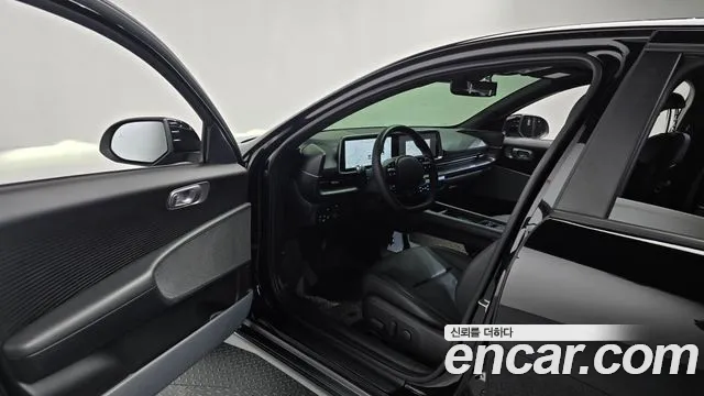 Hyundai Ioniq 6 — Фото автомобиля 15
