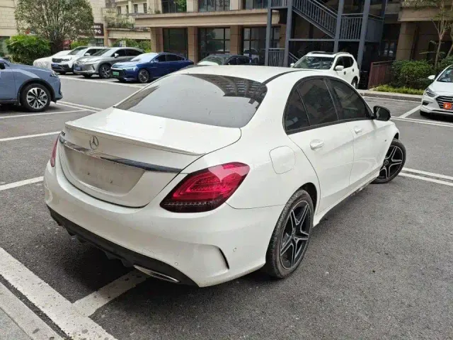 Mercedes-Benz Mercedes-Benz C-Class 2021 C 260 Starry Exclusive Edition — Фото автомобиля 9