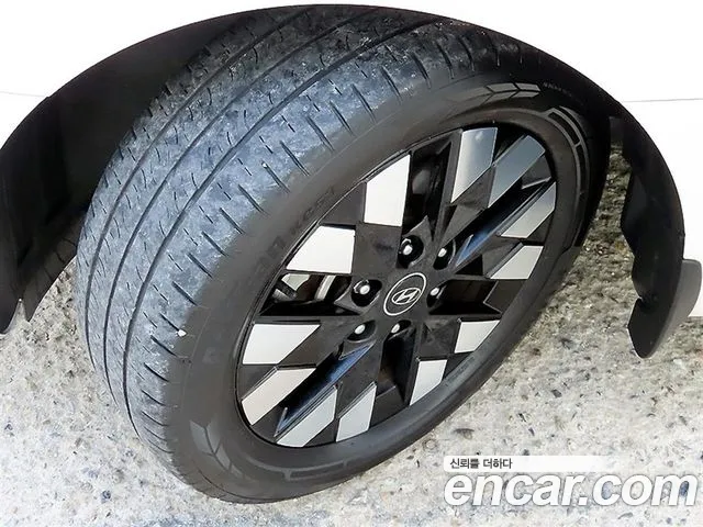 Hyundai Staria Staria L3.5 Lounge 7 мест — Фото автомобиля 20