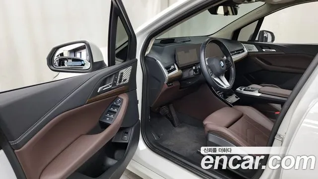 BMW 2-Series — Фото автомобиля 10