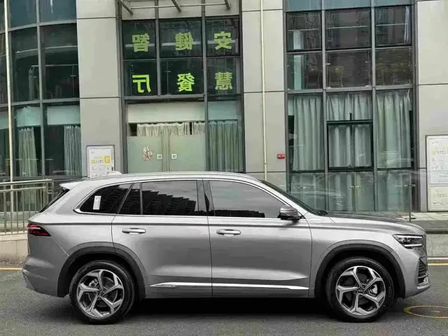 Geely Xingyue L — Фото автомобиля 4