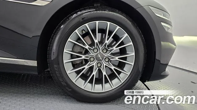 Genesis G80 Бензин 2.5 турбо AWD — Фото автомобиля 20