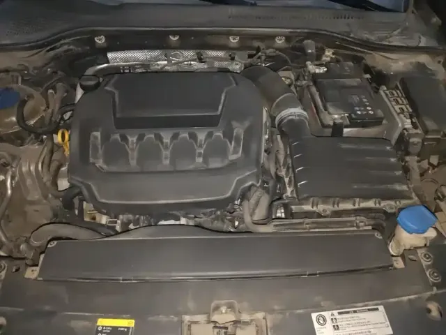 Volkswagen Passat — Фото автомобиля 10