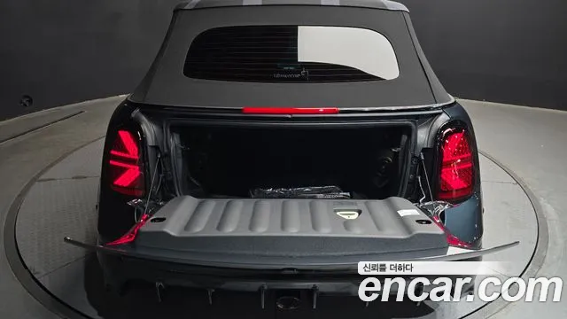 Mini Cooper Convertible — Фото автомобиля 30
