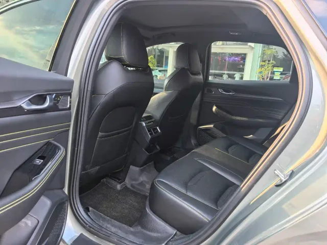 Geely Xingrui — Фото автомобиля 15