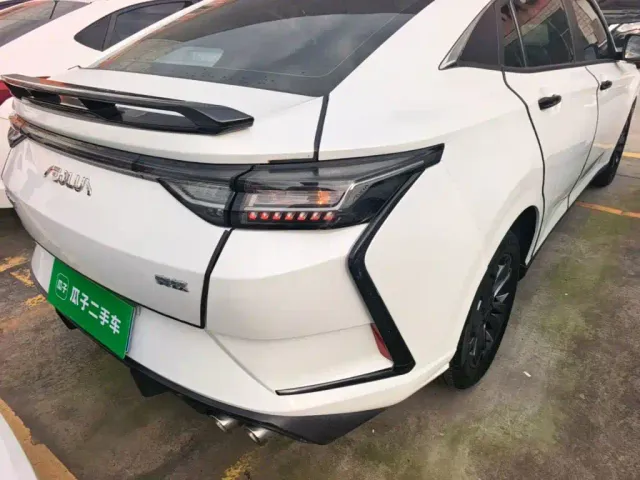 Dongfeng Yixuan — Фото автомобиля 7
