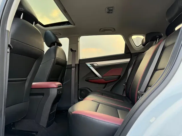 Geely Binyue — Фото автомобиля 20