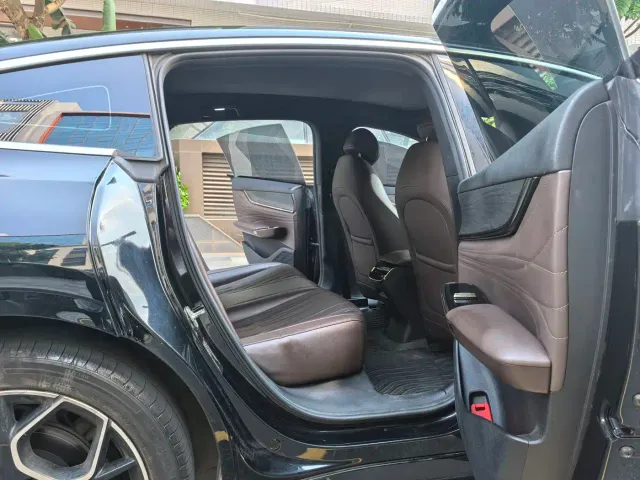 Changan Qiyuan A07 — Фото автомобиля 9