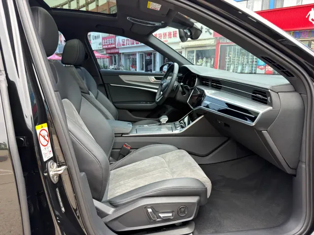 Audi A6L — Фото автомобиля 11