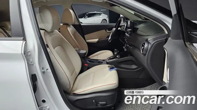 Hyundai Kona — Фото автомобиля 11