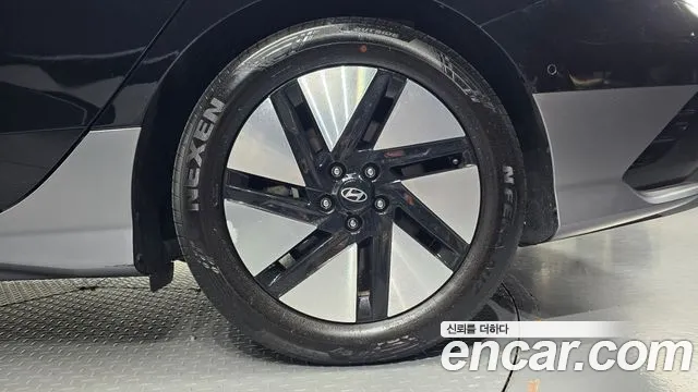 Hyundai Ioniq 6 — Фото автомобиля 6