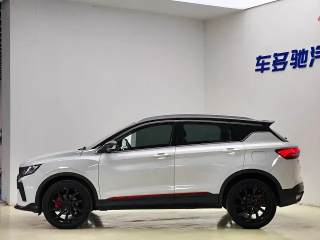 Geely Binyue — Фото автомобиля 4