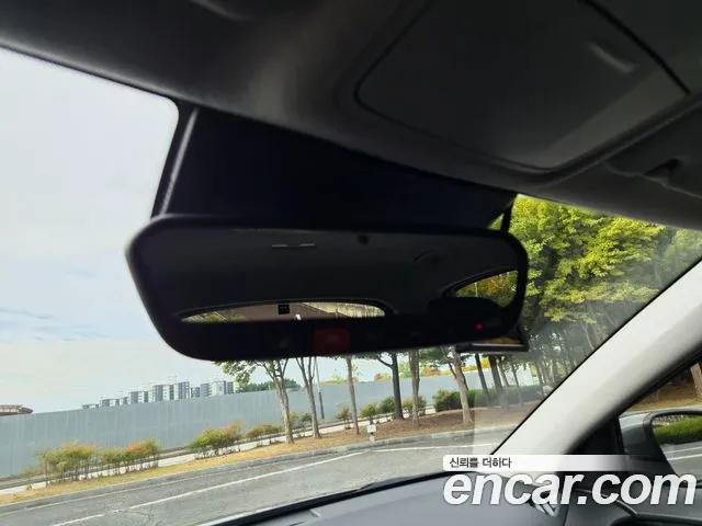 Hyundai Kona New — Фото автомобиля 18