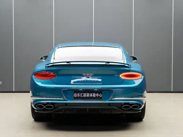 Bentley Continental — Фото автомобиля 7