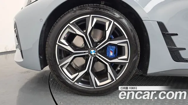 BMW 4 Series G22 — Фото автомобиля 5