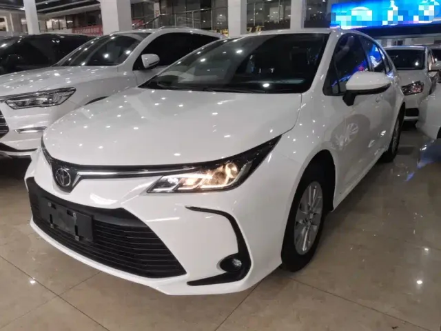 Фотография автомобиля — Toyota Corolla