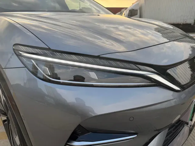 BYD Song L EV — Фото автомобиля 9