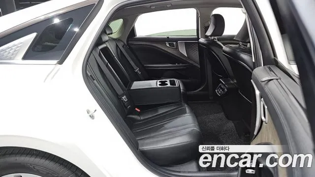 Kia K8 2.5 Бензин 2WD — Фото автомобиля 12