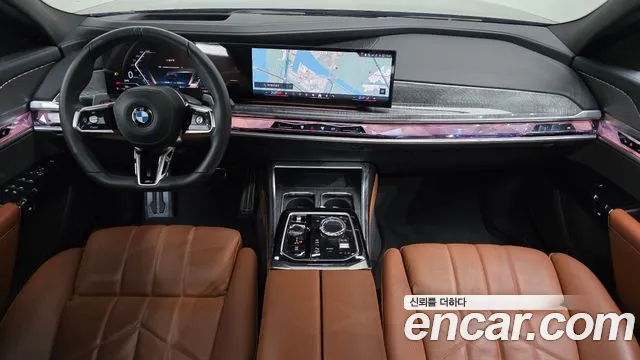 BMW 7-Series 7 серия (G70) 740i xDrive M Sport — Фото автомобиля 7