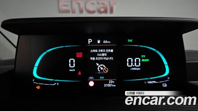 Hyundai Staria Staria — Фото автомобиля 8