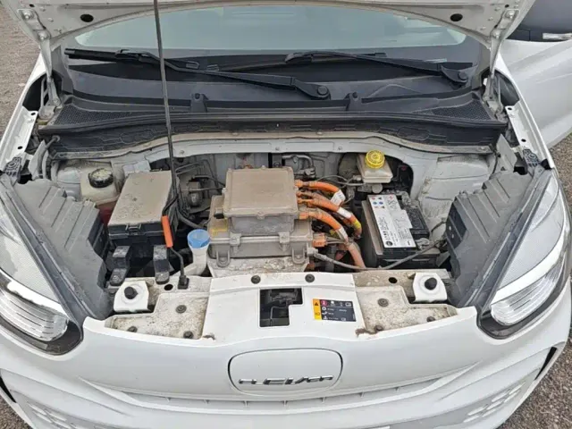 Roewe Clever — Фото автомобиля 19