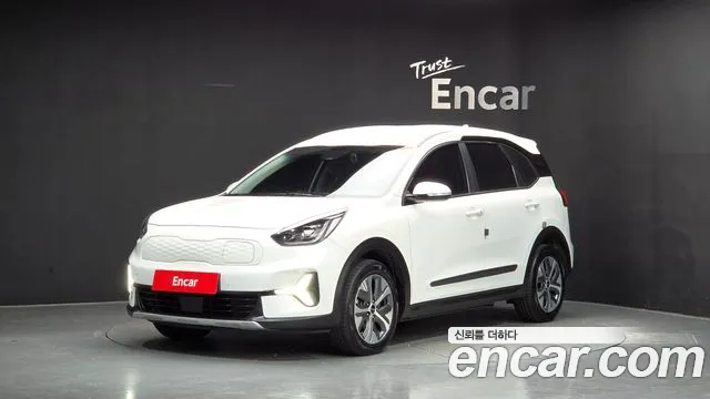 Фотография автомобиля — Kia Niro