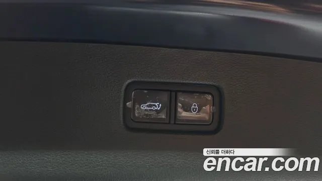 Genesis GV80 — Фото автомобиля 24