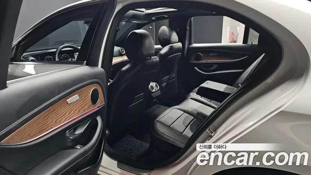 Mercedes-Benz E-Class W213 — Фото автомобиля 17