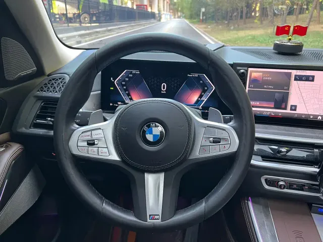 BMW X5 — Фото автомобиля 11