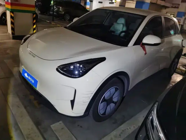 Фотография автомобиля — Geely Starry Wish