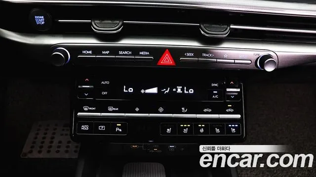 Hyundai Grandeur GN7 — Фото автомобиля 15