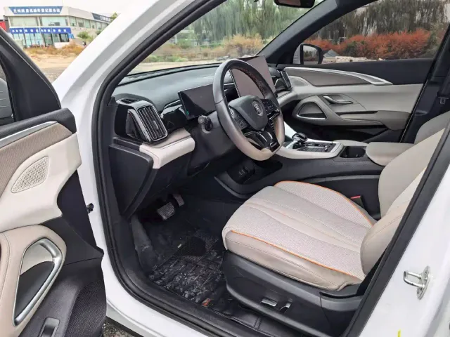 BYD Song Pro — Фото автомобиля 7
