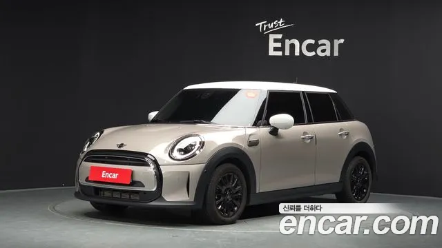 Фотография автомобиля — Mini Cooper