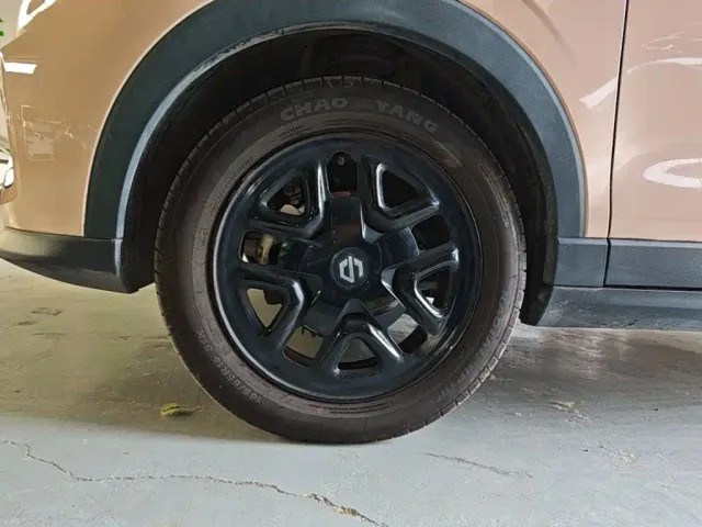 Leapmotor T03 — Фото автомобиля 22